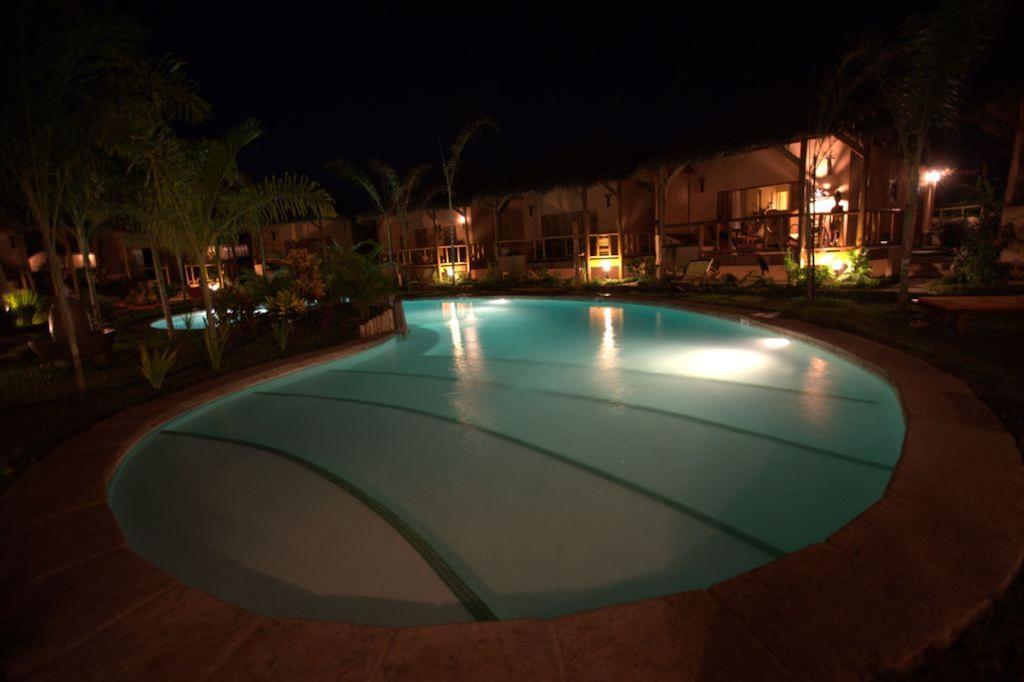Le Zahir Lodge Ambatoloaka  Exterior photo