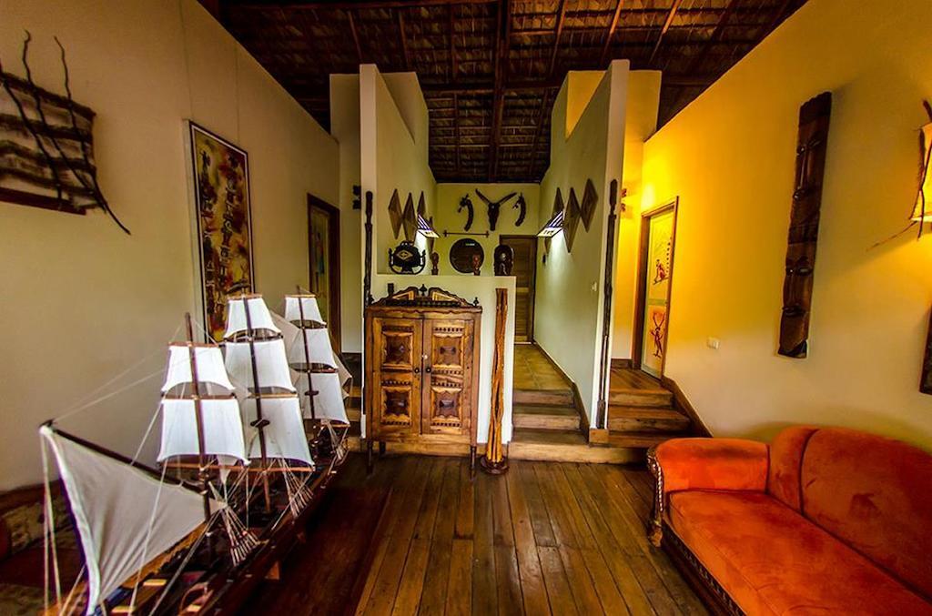 Le Zahir Lodge Ambatoloaka  Exterior photo