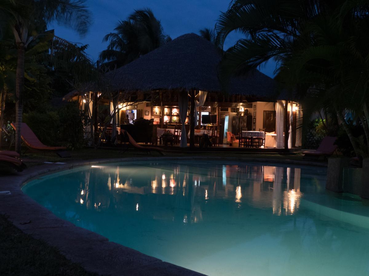 Le Zahir Lodge Ambatoloaka  Exterior photo